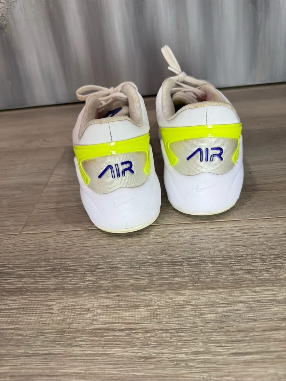 Nike Air Max Bolt White Indigo Burst Pink Blast